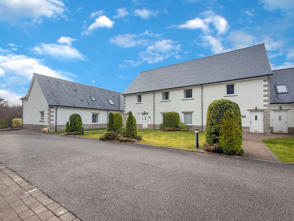 Property photo 3 of 48