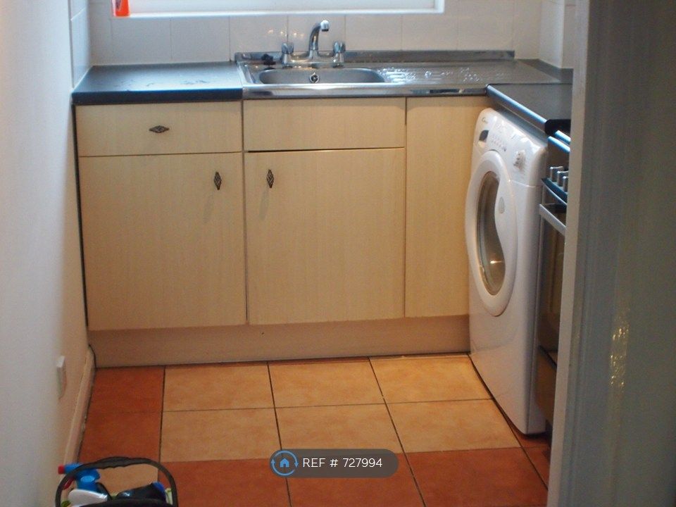 Property photo 2 of 3