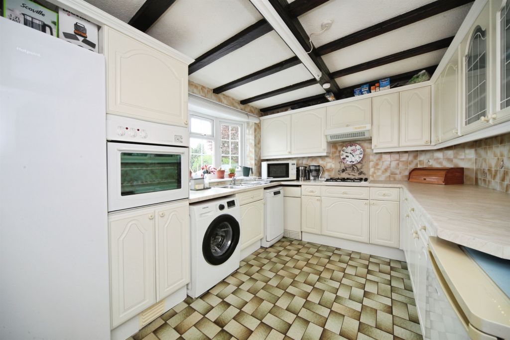 Property photo 3 of 17