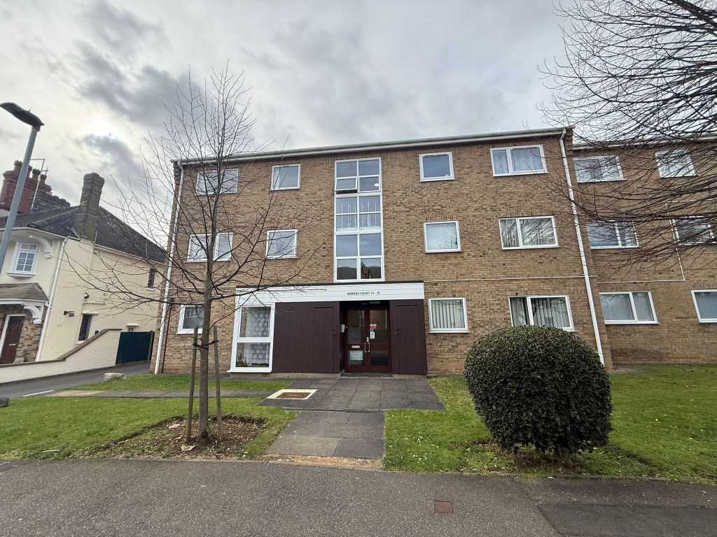 Property photo 1 of 8 Front