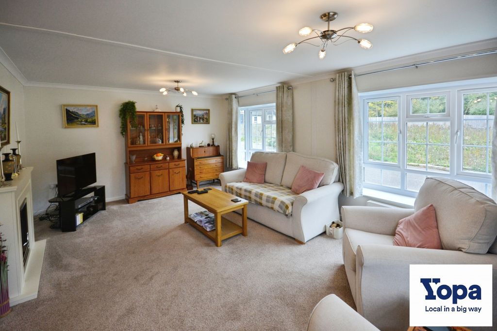 Property photo 2 of 16 Photo #2