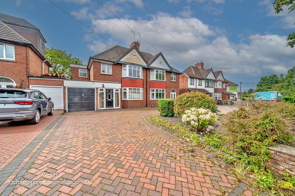 Property photo 1 of 36 Webbs-1.Jpg