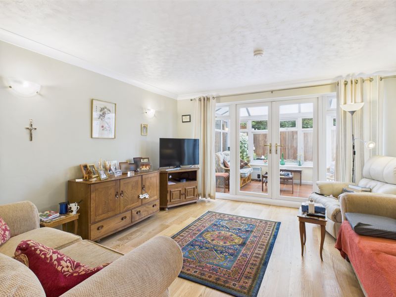 Property photo 3 of 15 Sitting Room