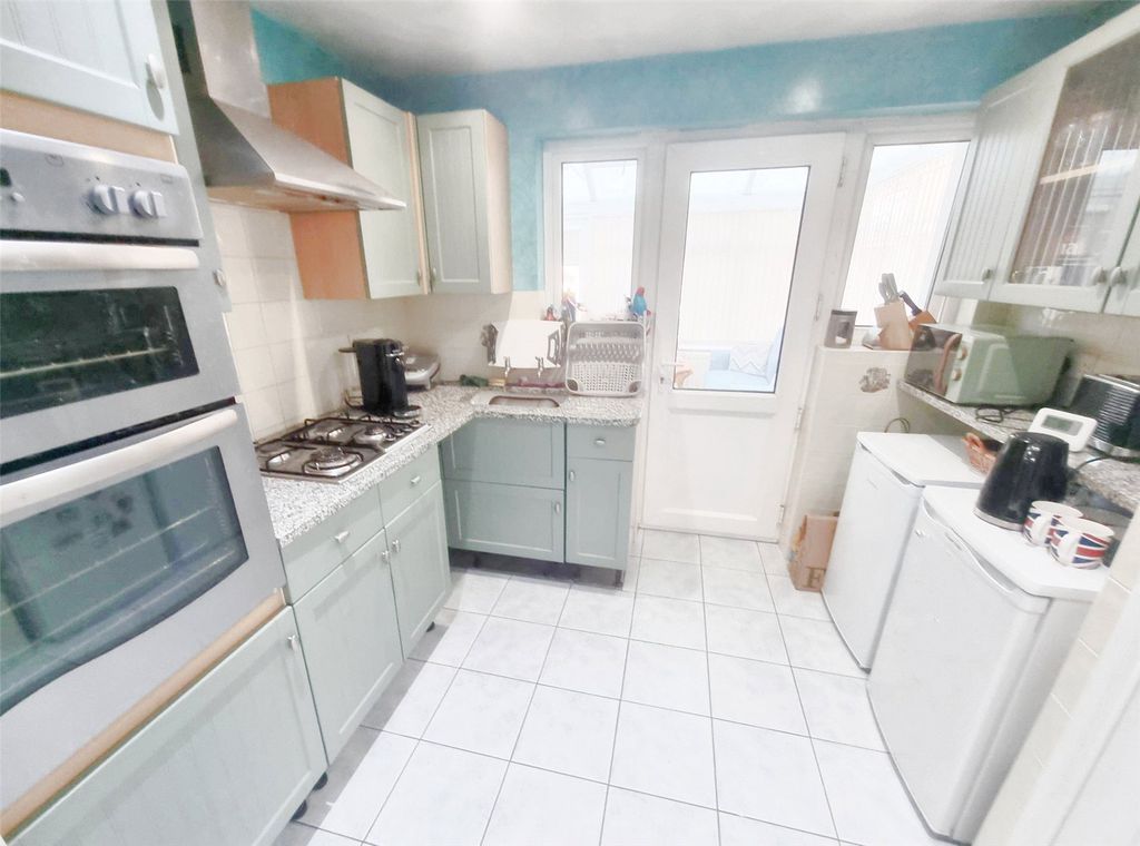 Property photo 3 of 13 Picture No. 61