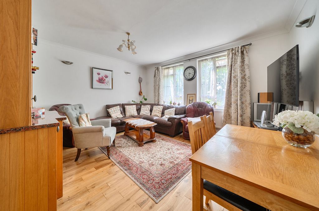 Property photo 2 of 17 1494352 (12).Jpg