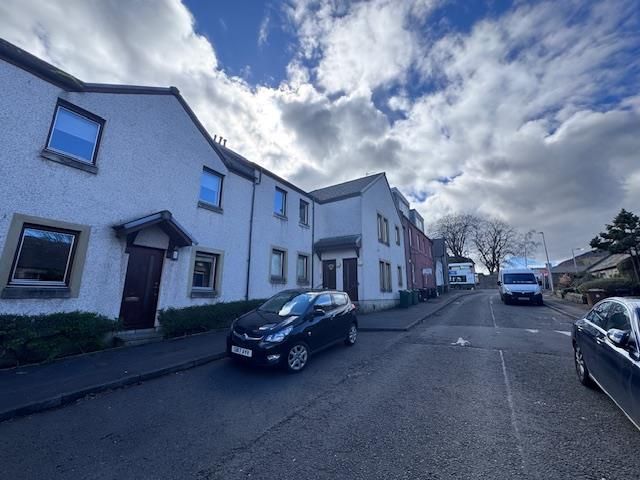 Property photo 2 of 21