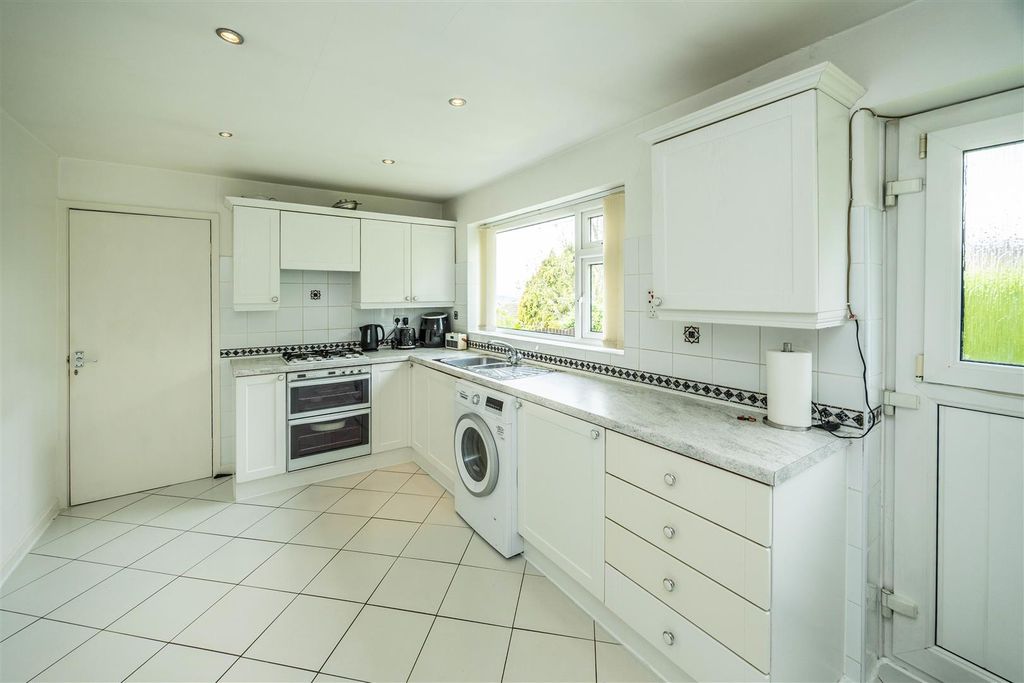 Additional image 13 of 3 bed detached bungalow for saleVine Close, Clifton, Brighouse HD6