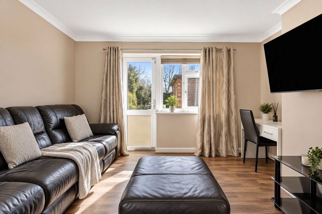 Property photo 2 of 11 Picture No. 05