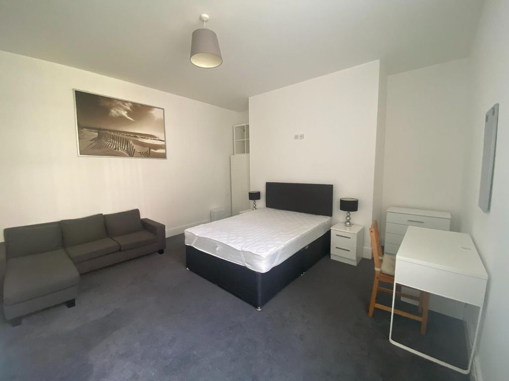 Property photo 2 of 6 Img_2683.Jpg