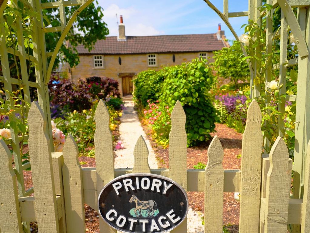 Property photo 1 of 72