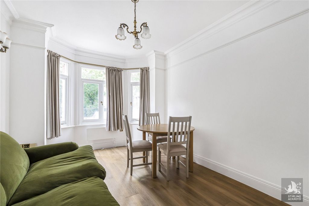 Property photo 1 of 14 Picture No. 05