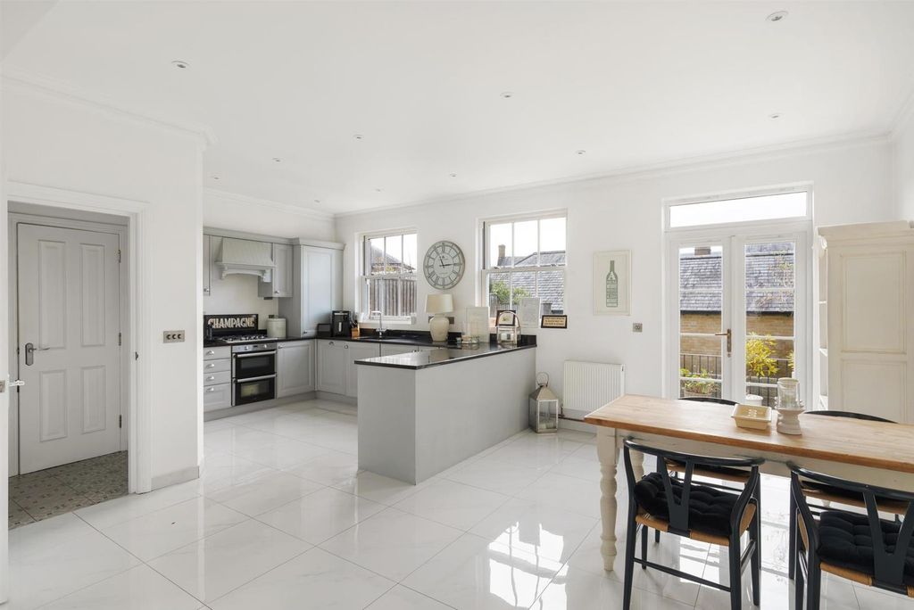 Property photo 2 of 29 9O2A1185.Jpg