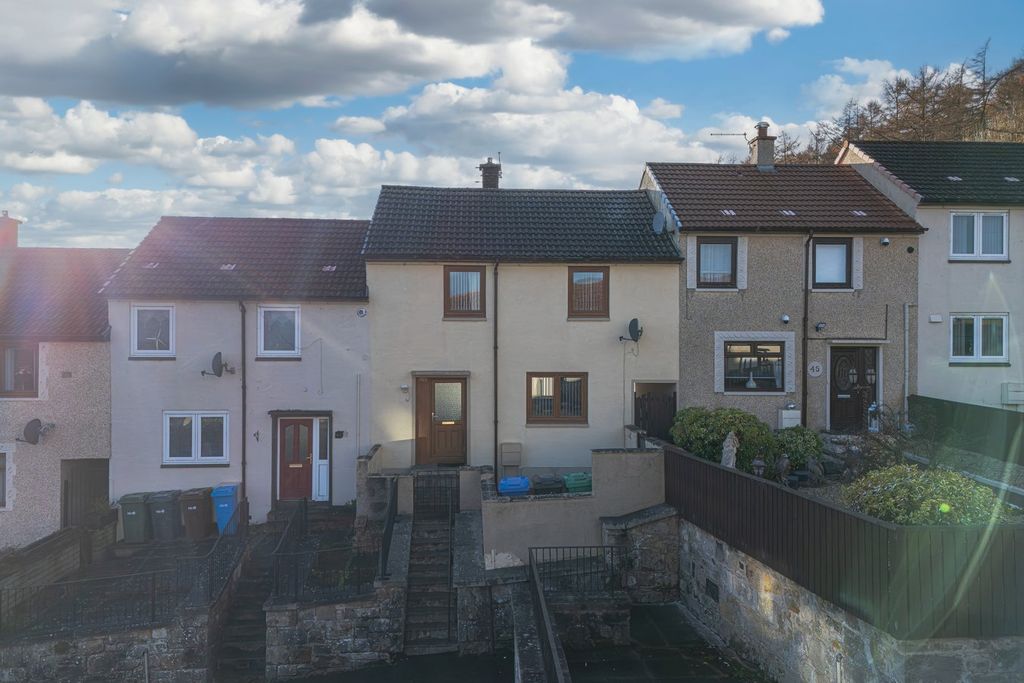 Property photo 1 of 24