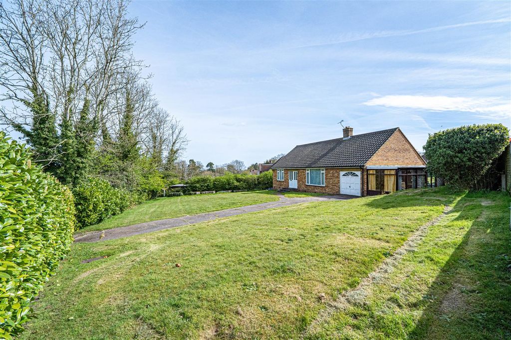 Property photo 1 of 27 Dsc06055.Jpg