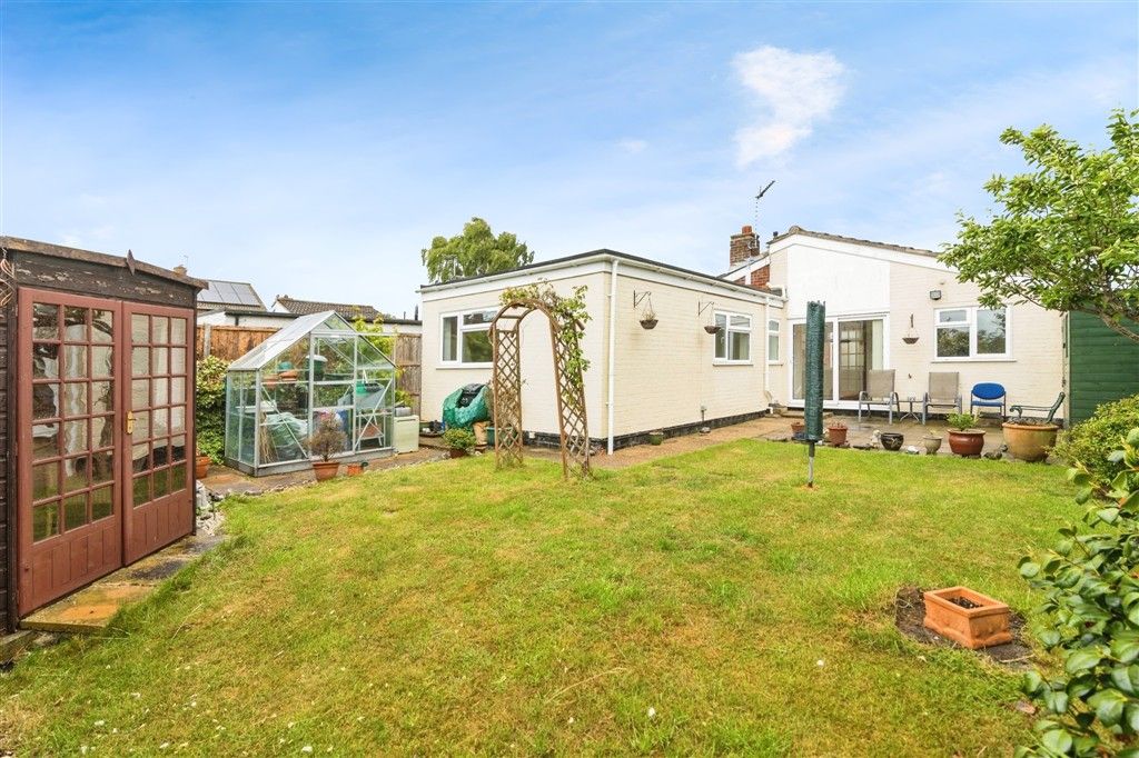 Property photo 1 of 5