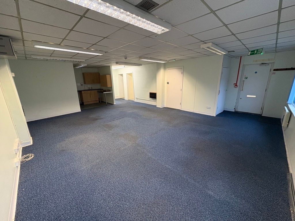 Property photo 3 of 8 Photo 2