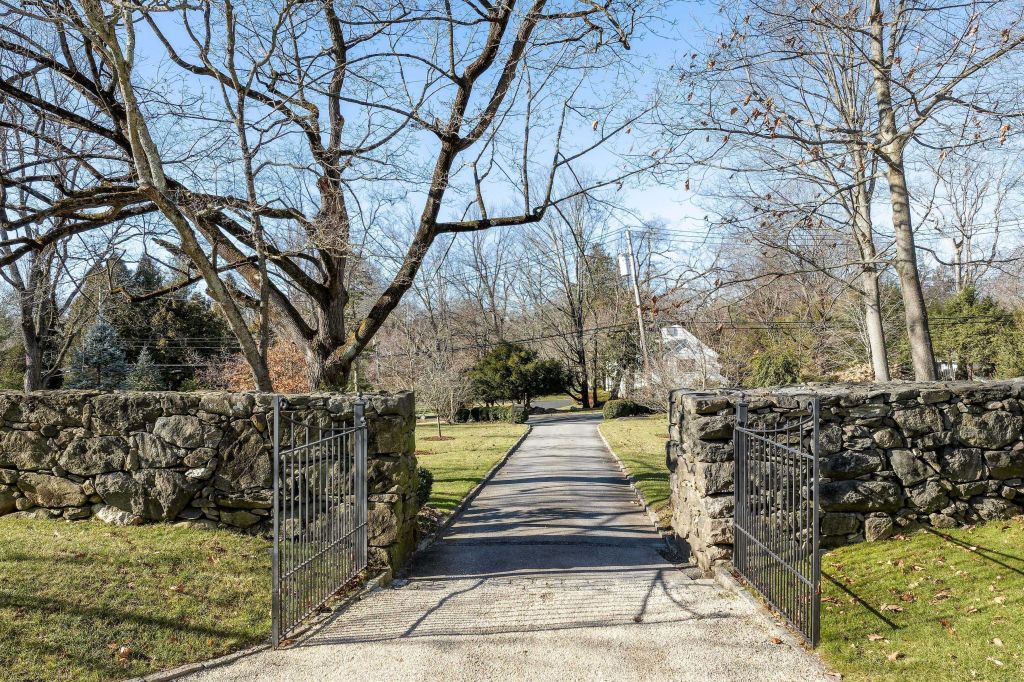 Property photo 2 of 26 <Alttext/>