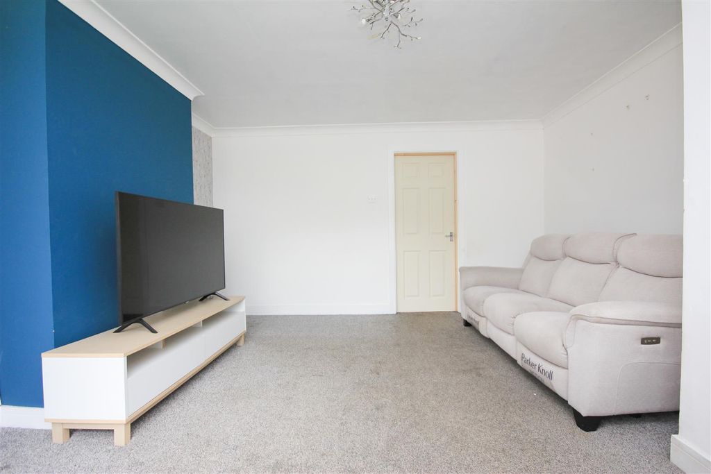 Property photo 3 of 13 Living 1.Jpg