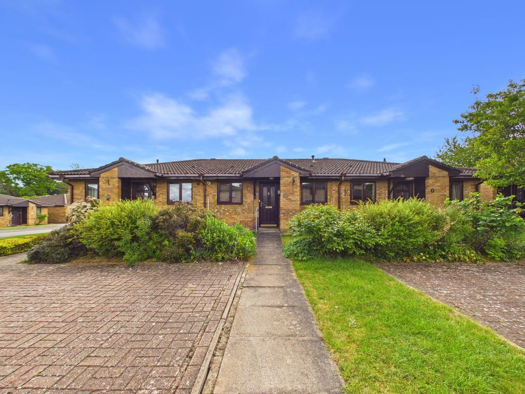 Property photo 1 of 12