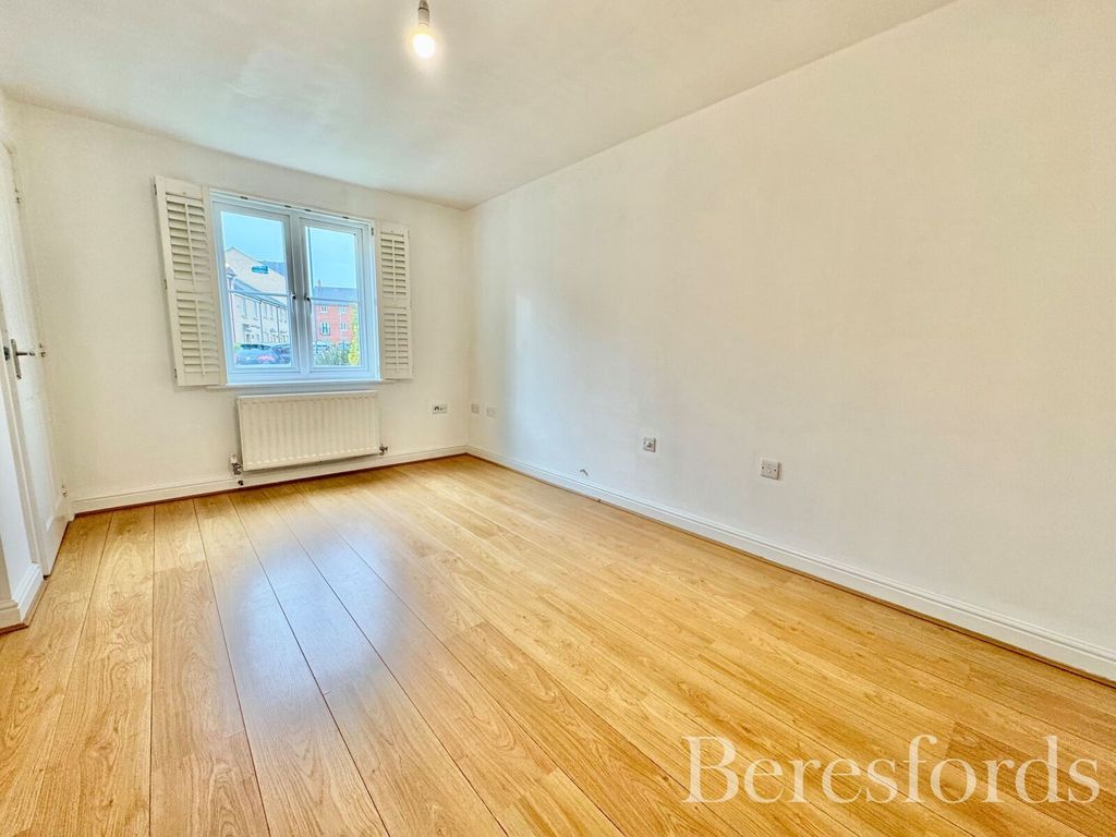 Property photo 2 of 17 Picture 2