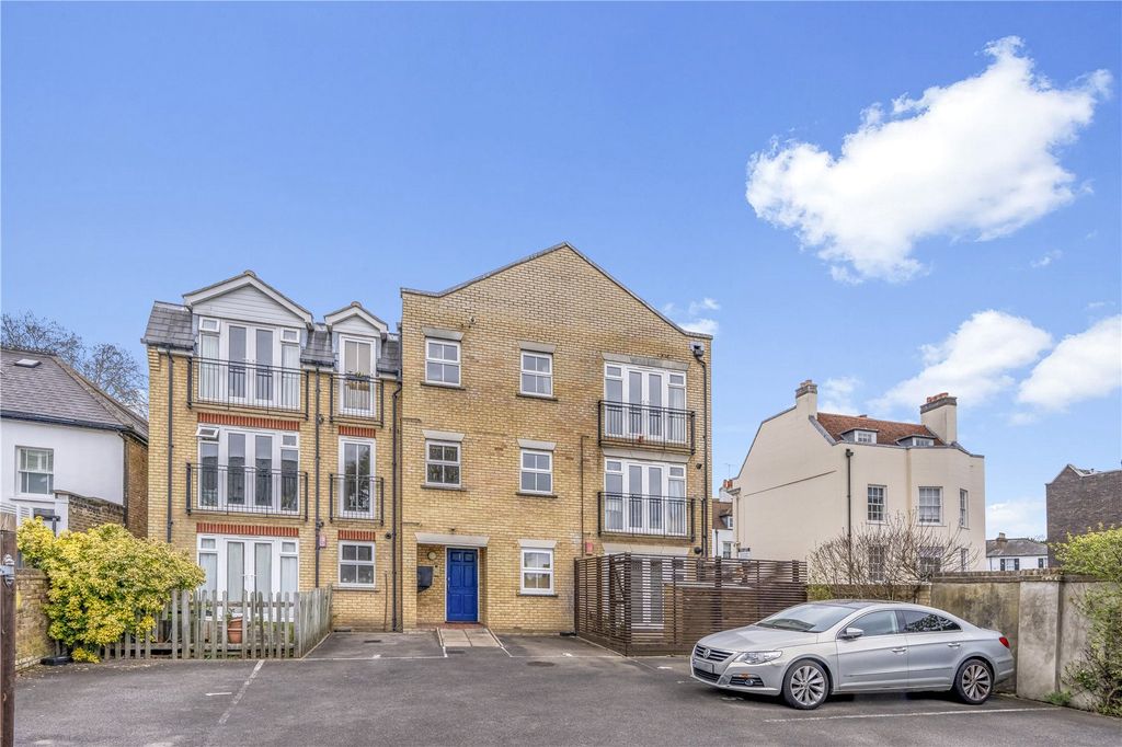 Property photo 1 of 10 Picture No. 04