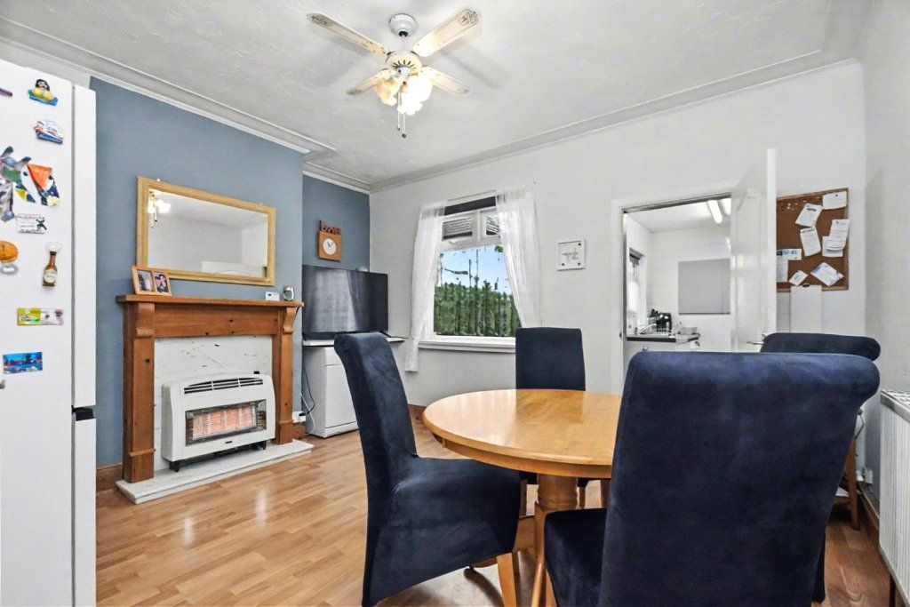 Property photo 1 of 10 Picture No. 18