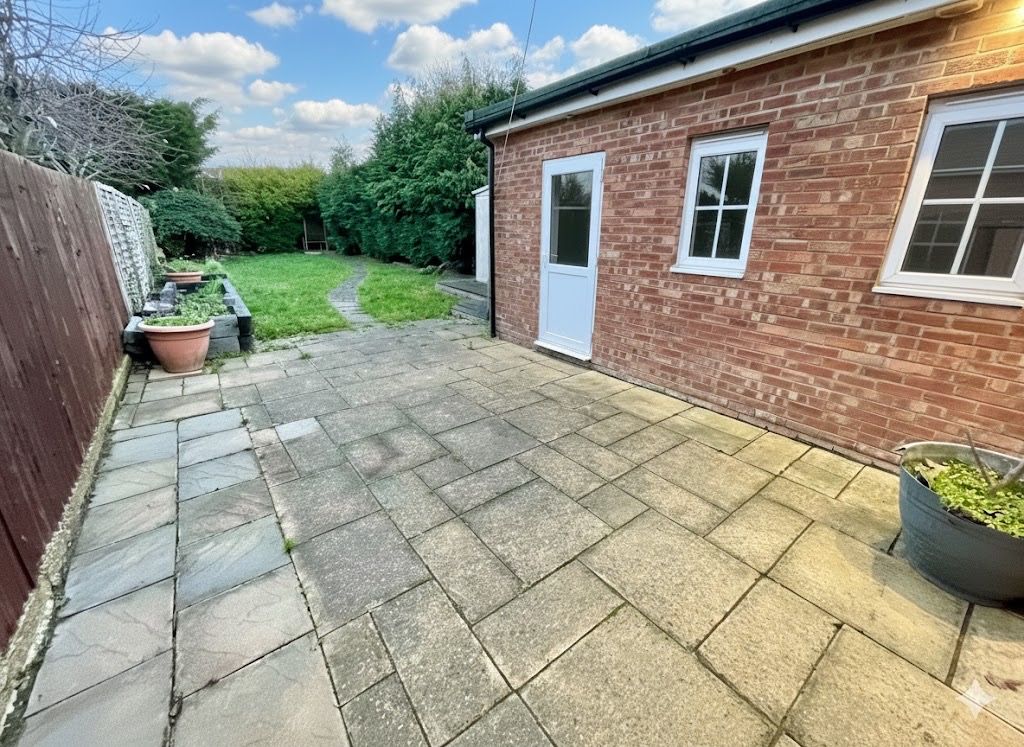 Property photo 2 of 14 4700223