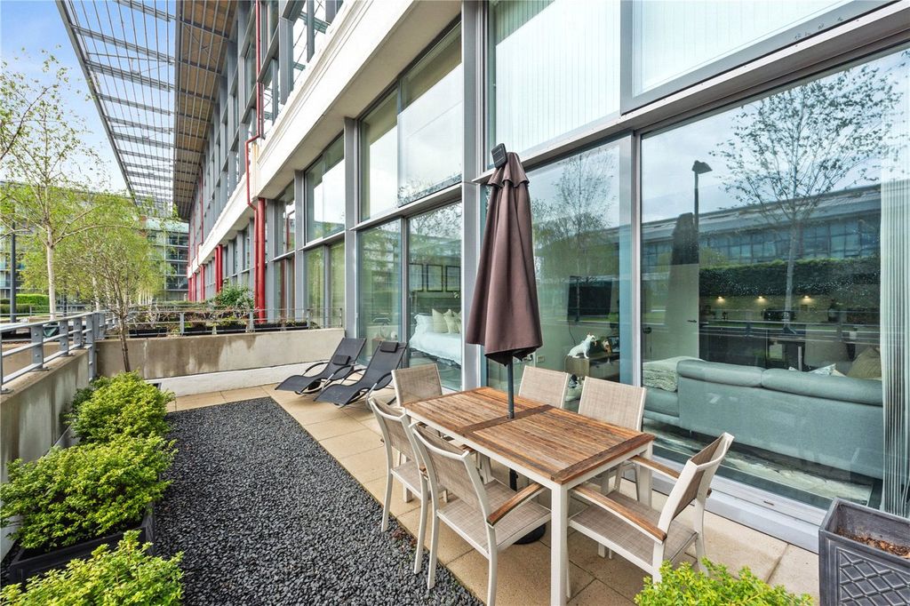 Property photo 2 of 12 Picture No. 03