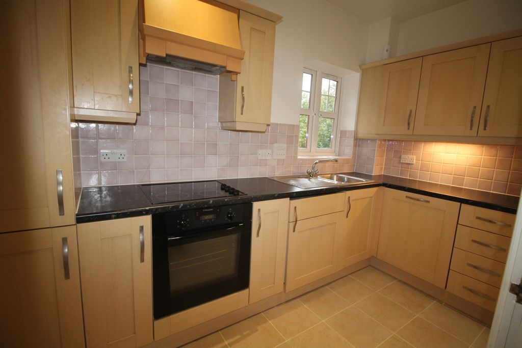 Property photo 3 of 9 Img_0960