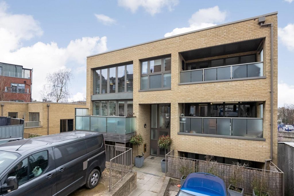 Property photo 2 of 15 Img_5203-1-1500x1000.Jpg