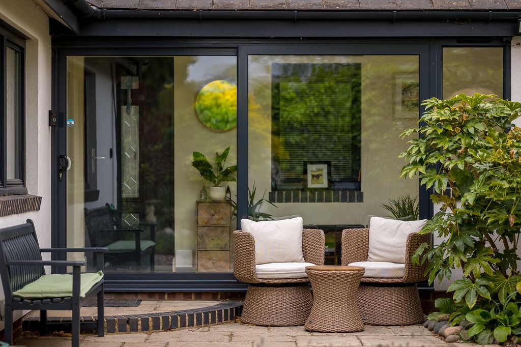 Property photo 1 of 3