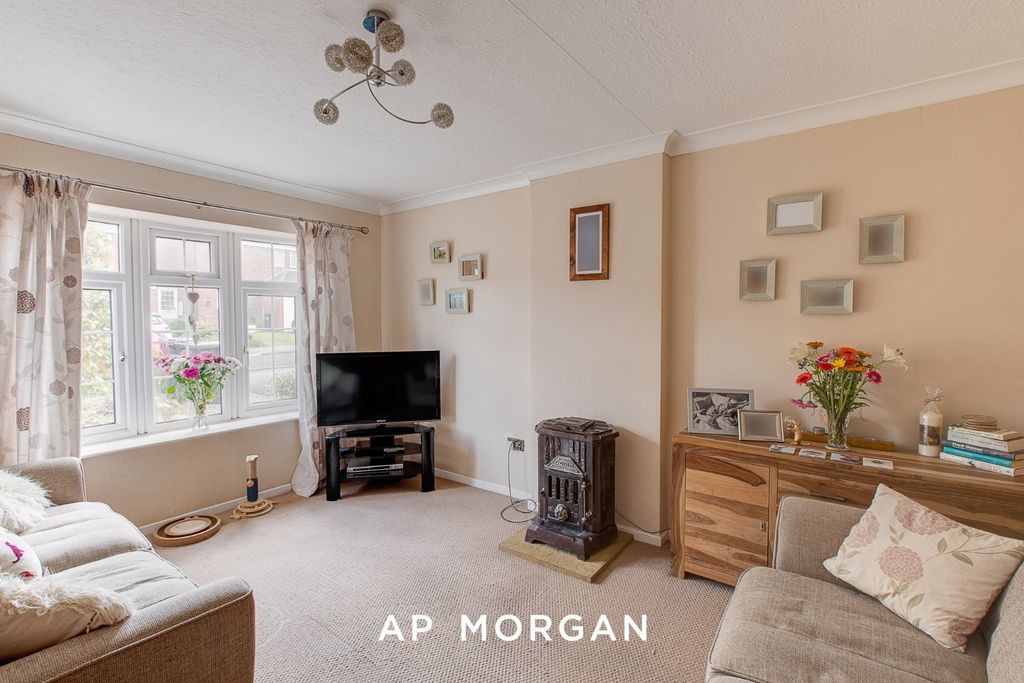 Property photo 3 of 12 Picture No. 05