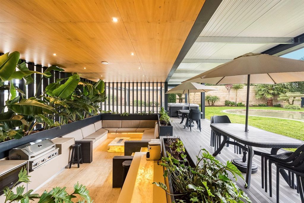 Property photo 1 of 50 Dream Home In Aveiro: 600 m² Of Luxury And Comfort