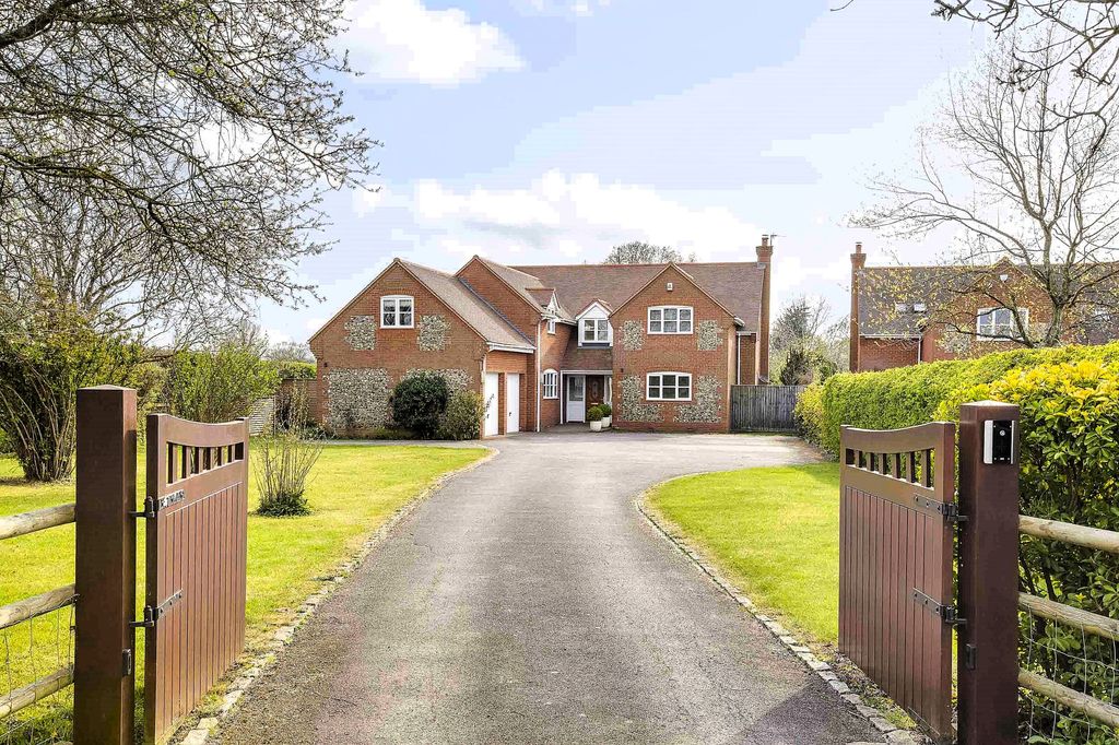 Property photo 1 of 19