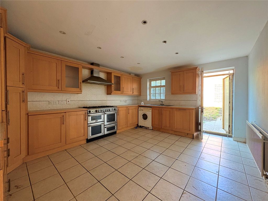 Property photo 3 of 18 Picture No. 44