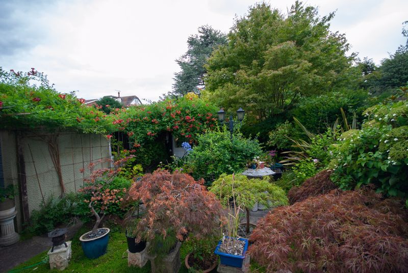 Property photo 2 of 10 Photo 5