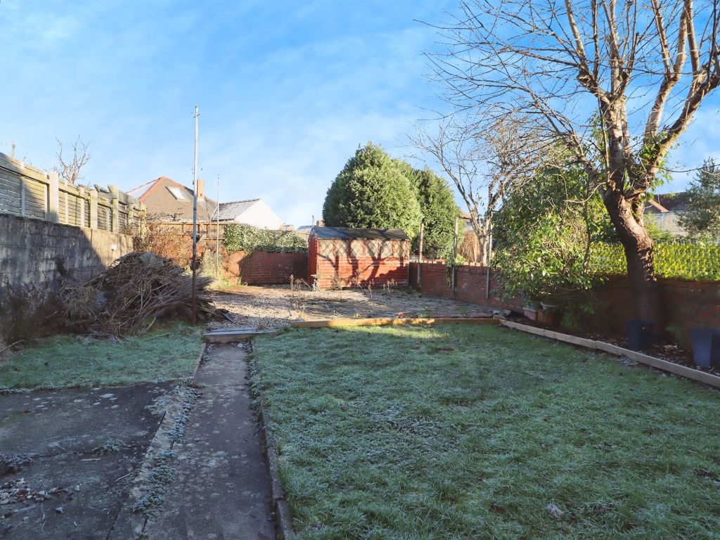 Property photo 2 of 16