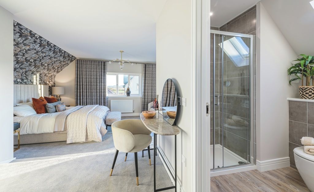 Property photo 2 of 11 Cornhill Village, Hamilton