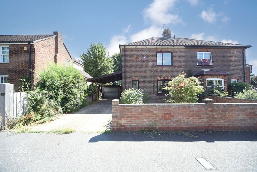 Property photo 1 of 14 4744510