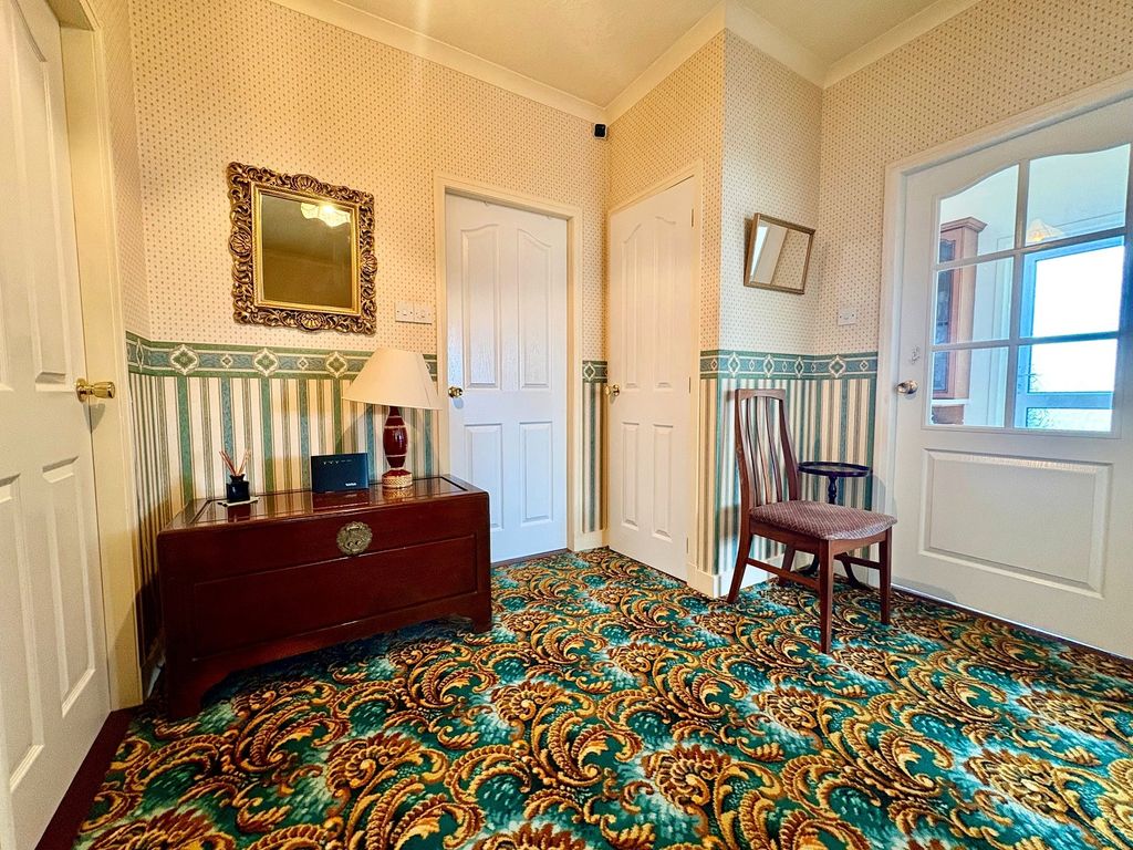 Property photo 2 of 13 Not Specified