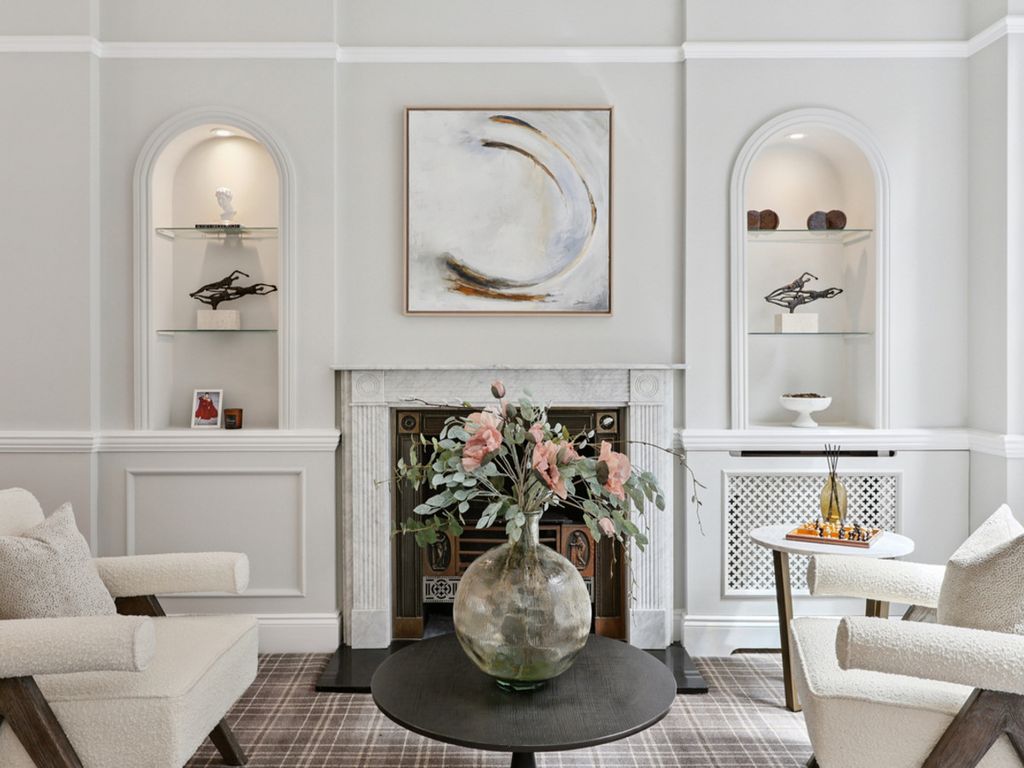 Property photo 1 of 28