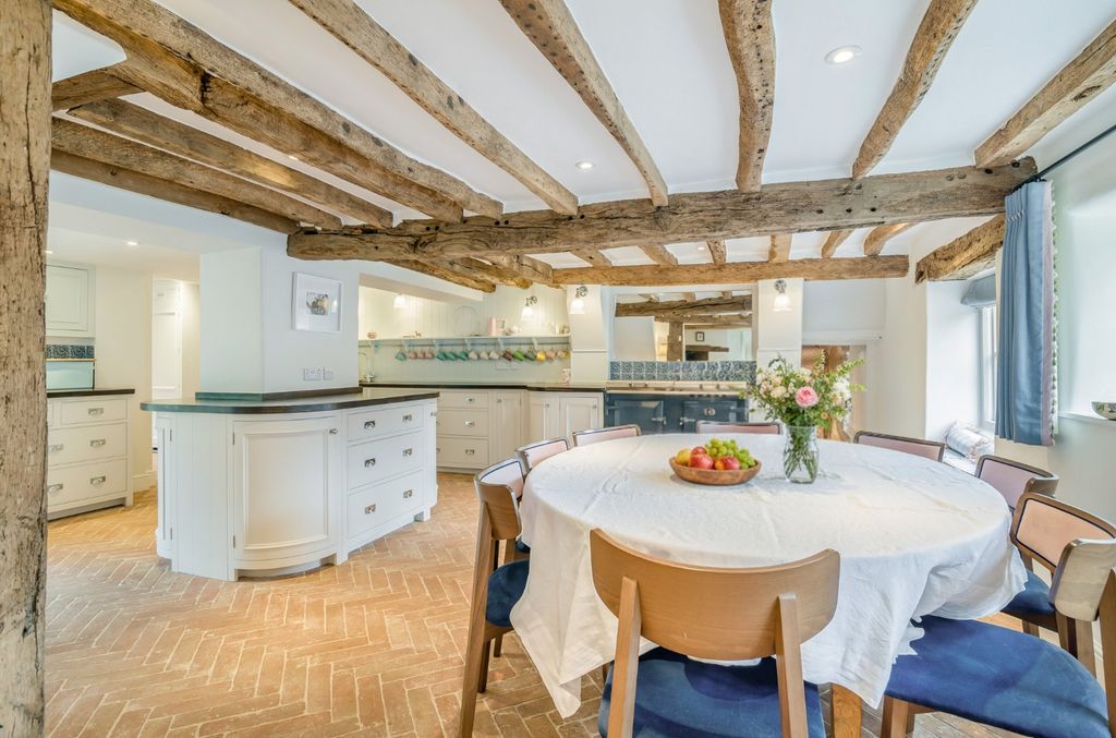 Property photo 3 of 18 Kitchen/Dining Room