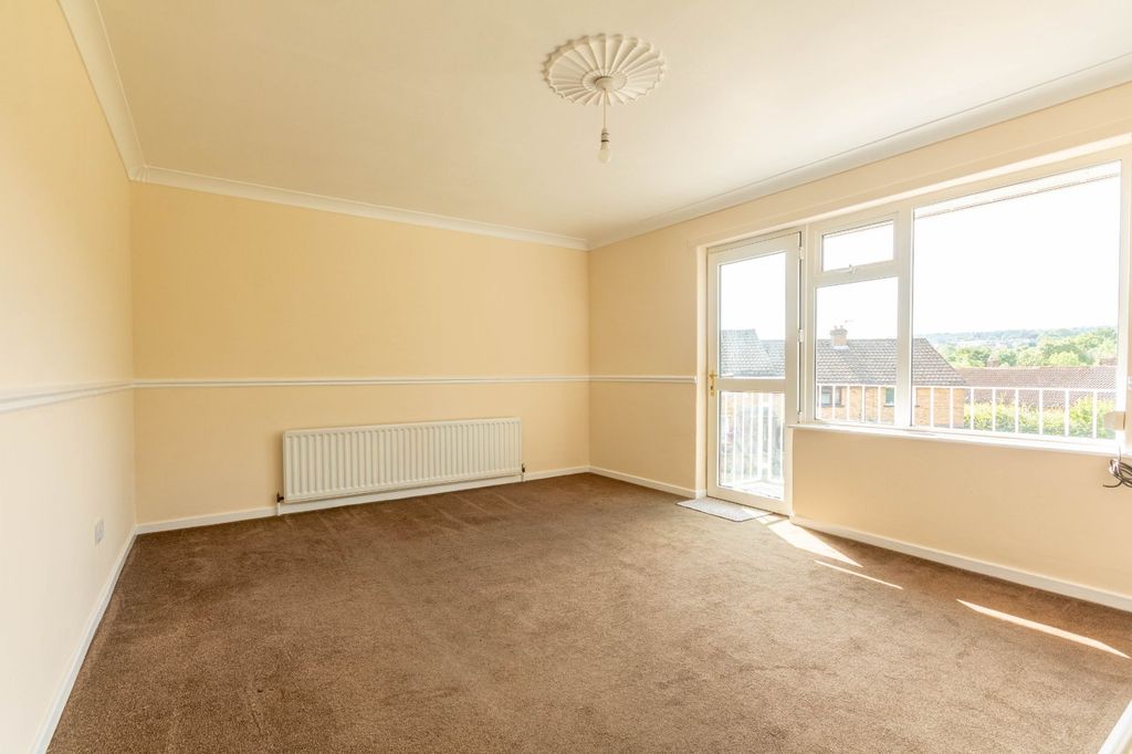 Property photo 3 of 11 Picture No. 25