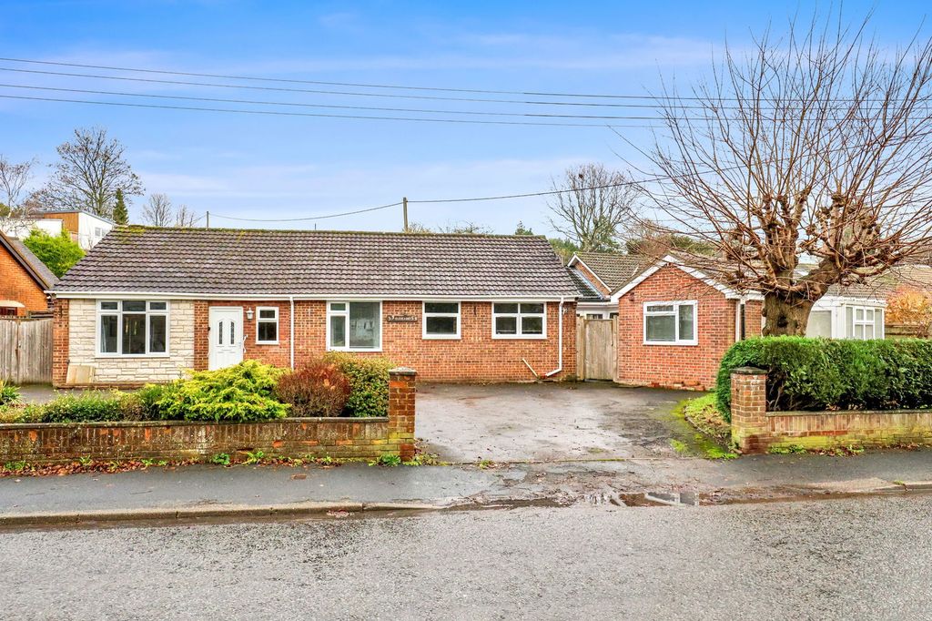 Property photo 2 of 17