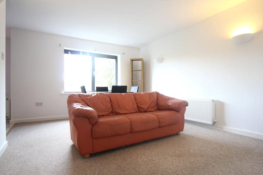 Property photo 3 of 6 Picture No. 04