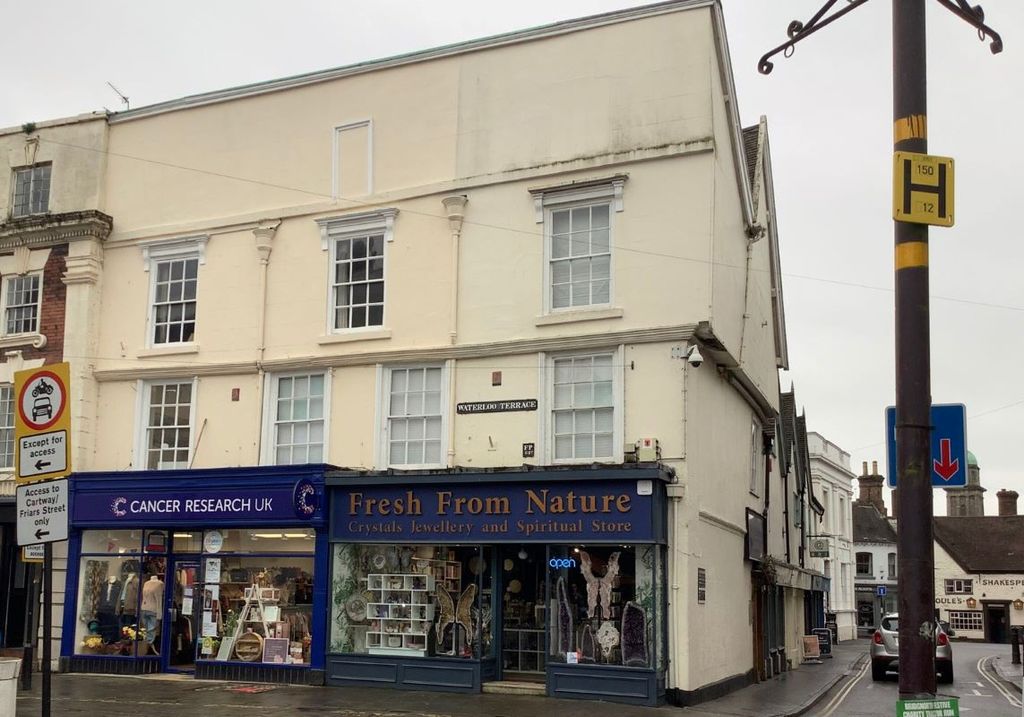 Property photo 1 of 9