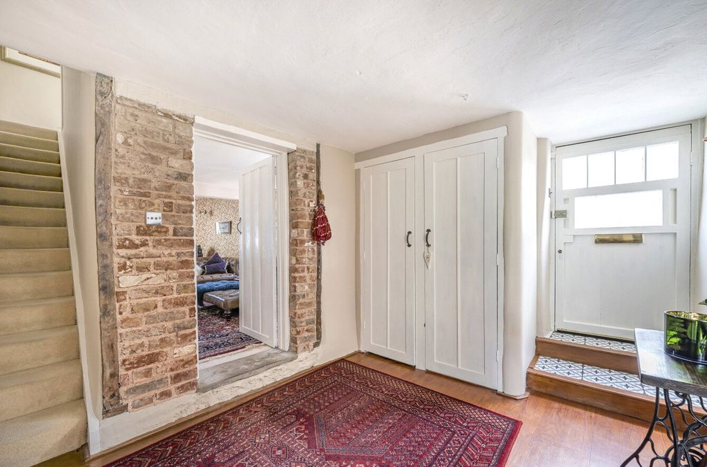 Property photo 3 of 26 Picture No. 02