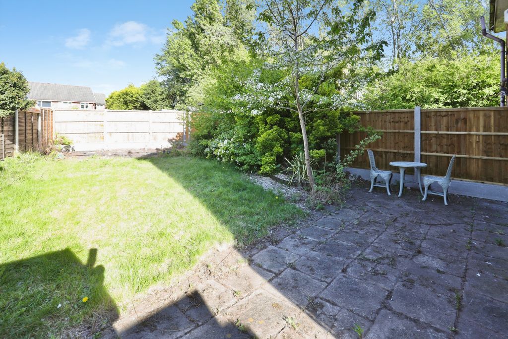 Property photo 3 of 15