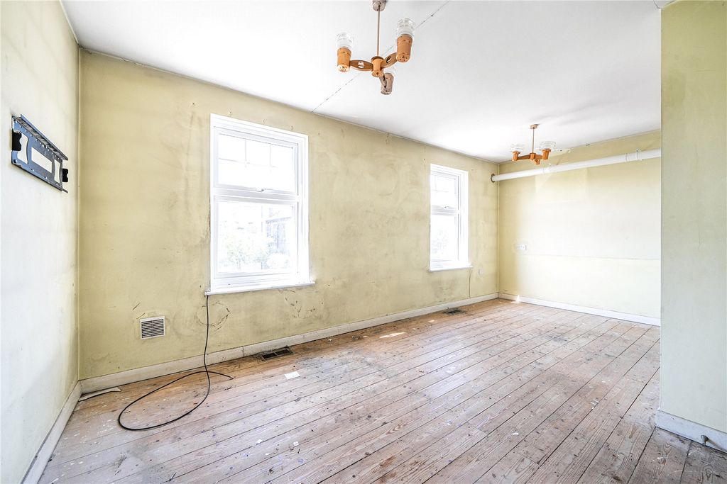 Property photo 3 of 11 Picture No. 03