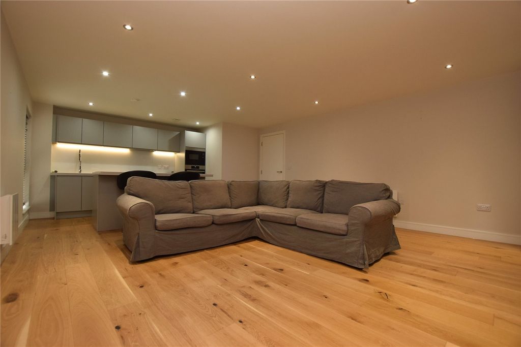 Property photo 2 of 9 Picture No. 03